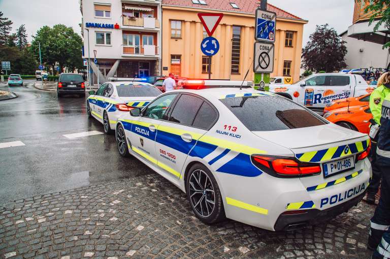simbolična, policija, motori