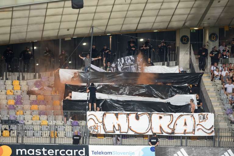 maribor, mura, gledalci, tribune