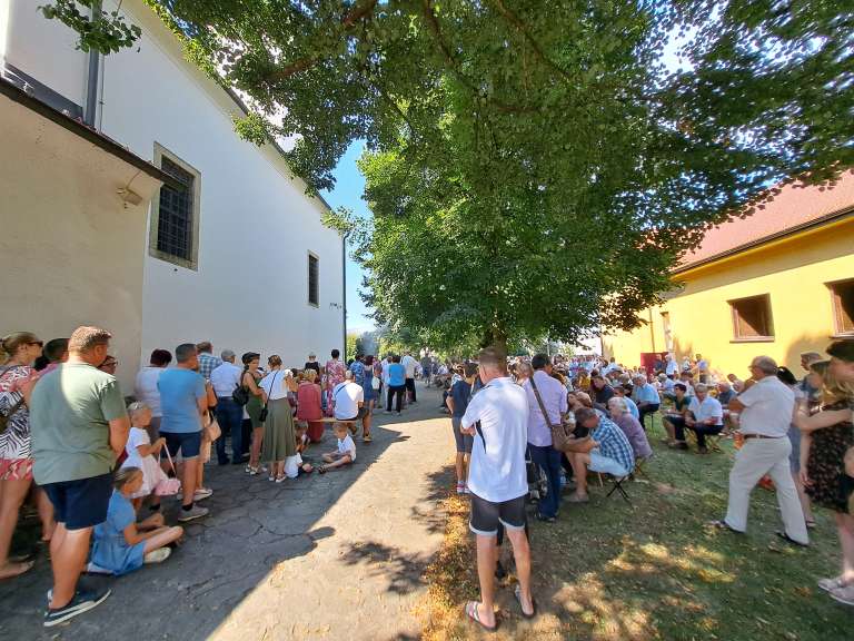 marijino-vnebovzetje, cerkev, turnišče, velika-maša
