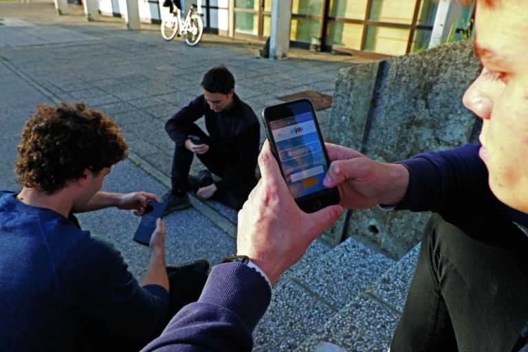 912498_studentsko_delo_01.jpg