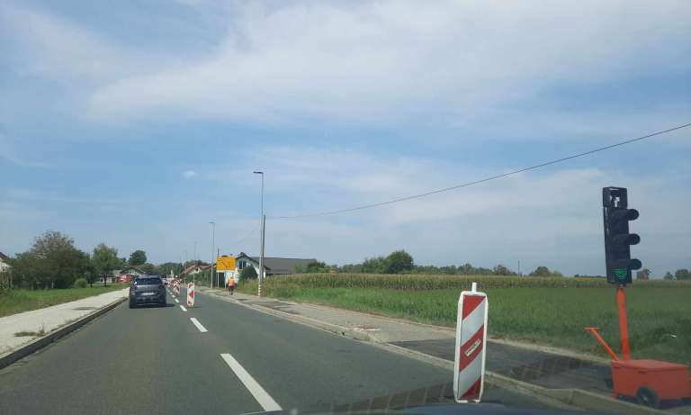 petanjci, pločnik