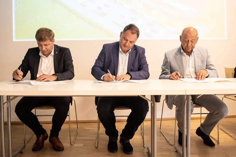 talent-center, podpis-namere, expano