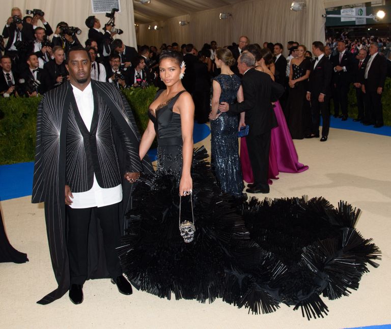 Diddy in Cassie ... Ubožico je pretepal,