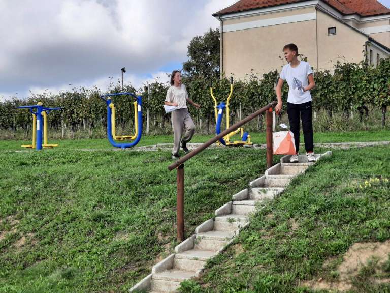 oš-kapela, športni-dan