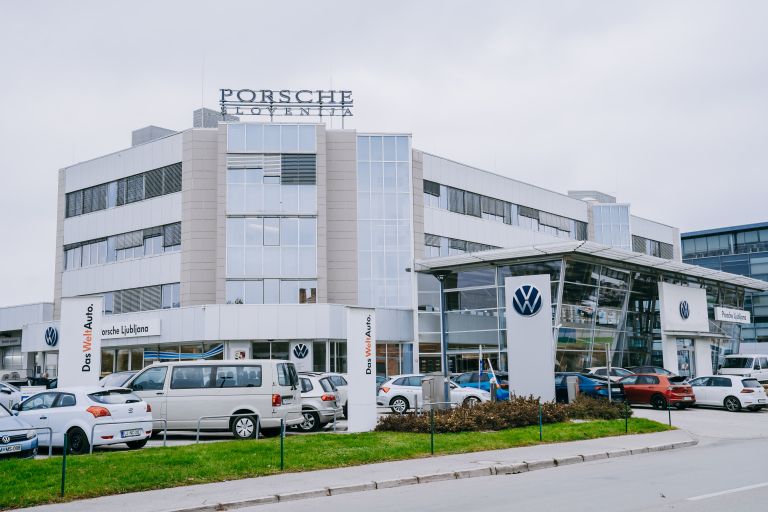 Porsche Slovenija, Volkswagen, Bravničarjeva