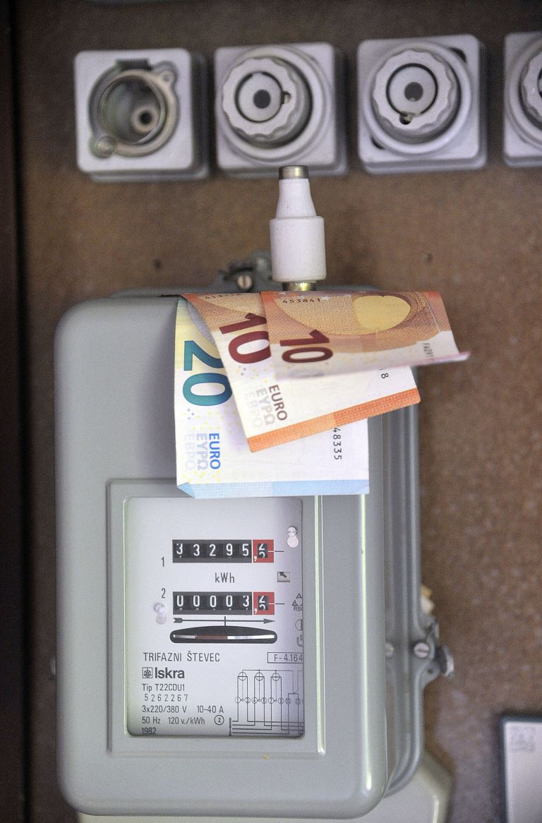 omrežnina, elektrika, števec, stroški