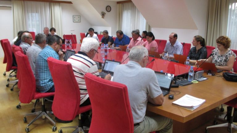 1528880294_em_kanalizacija_videm.jpg
