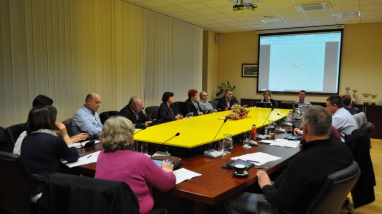 1574690545_mv-seja_majsperk_november_1.jpg