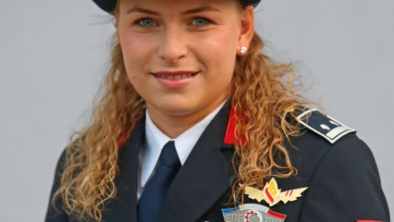 1605187414_cg_ana_mlakar_gasilka.jpg