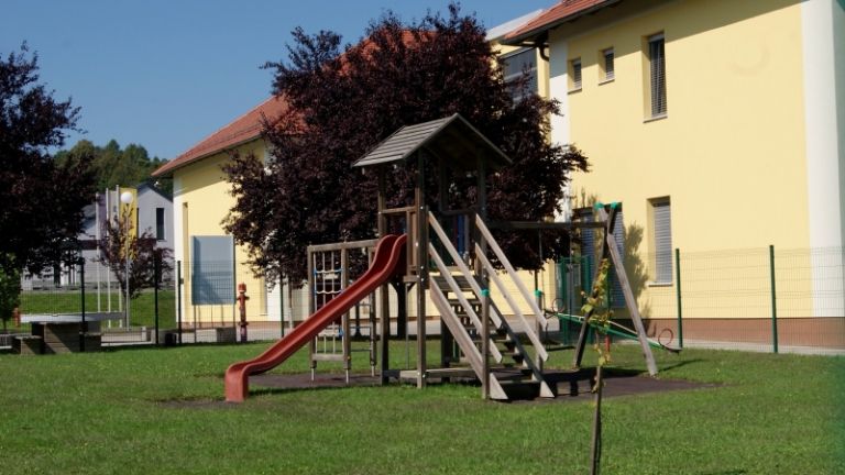 1639406975_1600104055_sd-trnovski_vrtec01.jpg