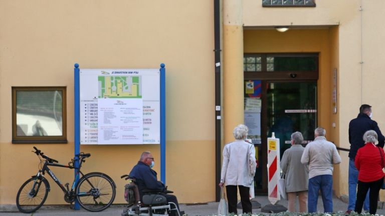 1589462231_cg_zdravstveni_dom_vhod.jpg