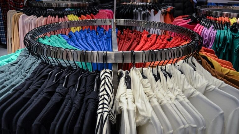 1618297113_shirts-428627_1920.jpg