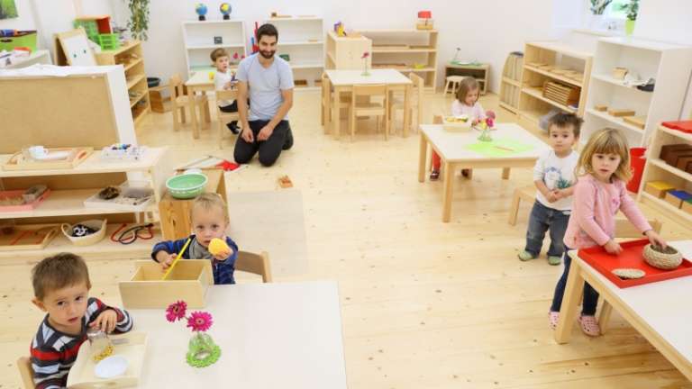 1508428813_cg_vrtec_montessori.jpg