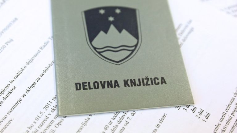 1532012418_cg_delovna_knjizica.jpg