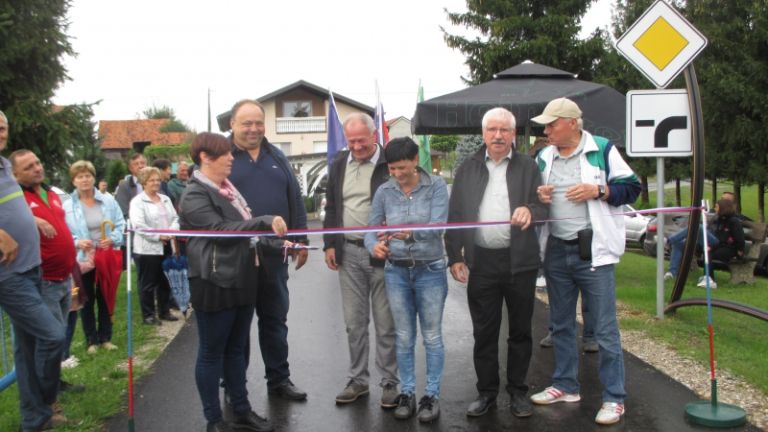 1536589048_em_kanalizacija_trzec.jpg