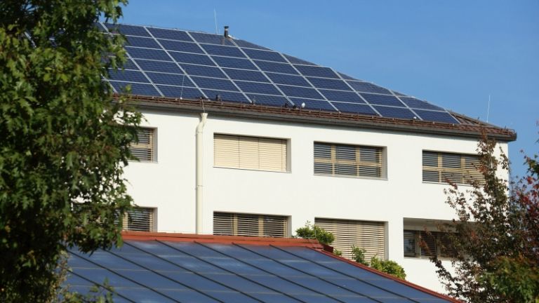 1506972327_cg_dom_upokojencev_soncne_elektrarne.jpg