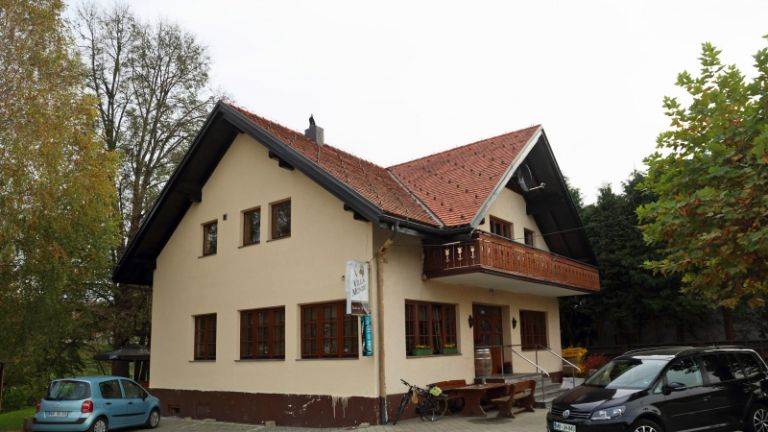 1572272089_cg_villa_monde.jpg
