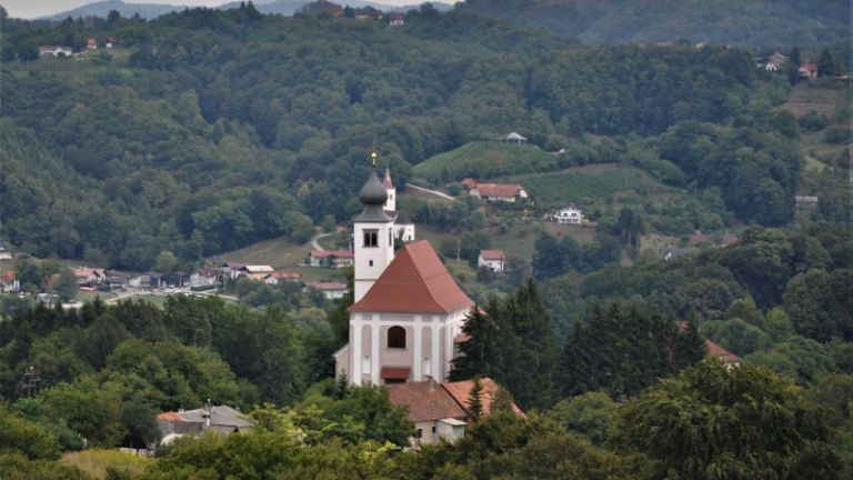 1660827117_mv-podlehnik_trojica.jpg