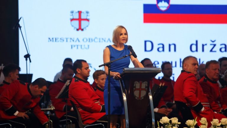 1561639715_cg_dan_drzavnosti_1.jpg