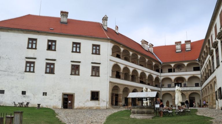 1589466667_cg_muzej.jpg