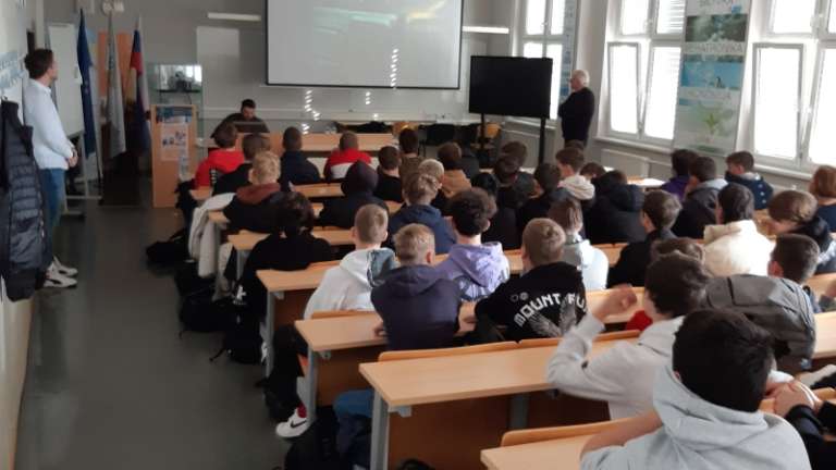 1669047844_ek_vasle1.jpg