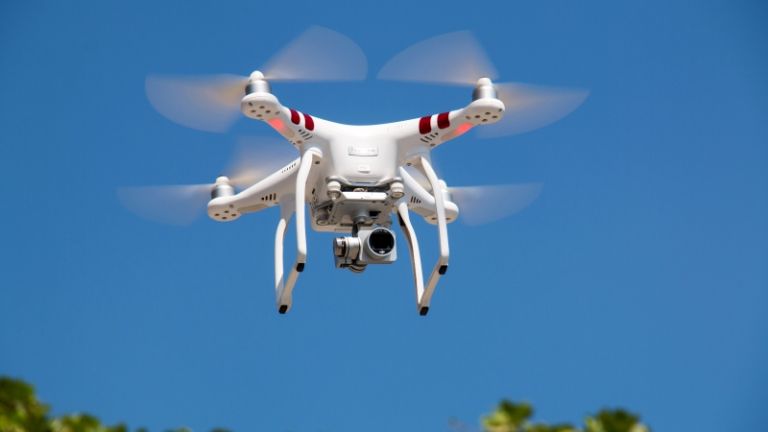 1537195686_cg_dron.jpg