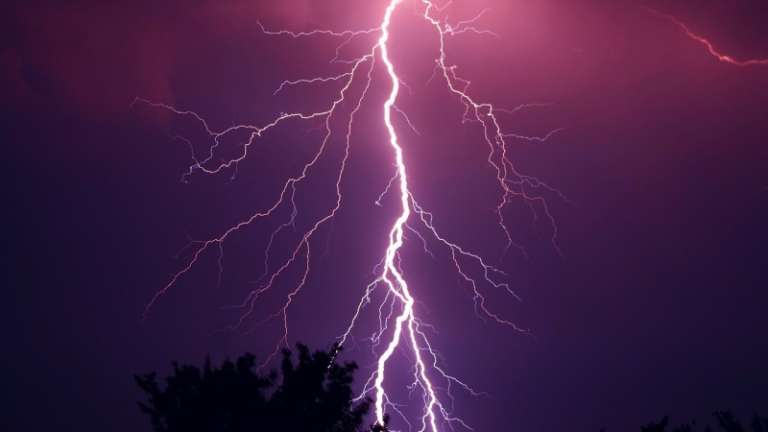 1689226582_thunder-g462b54325_1280.jpg