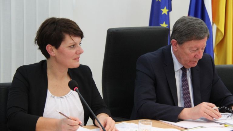 1578571589_mz_nada_kolednik.jpg