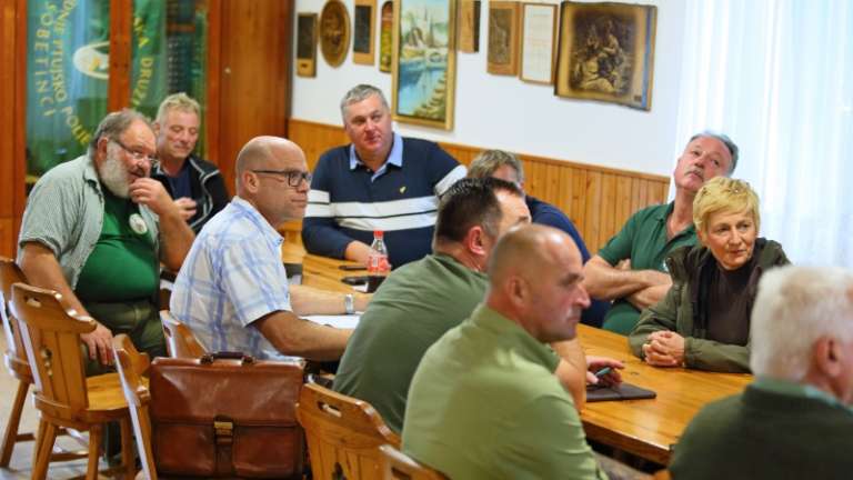 1692203402_cg_lovske_druzine_1.jpg