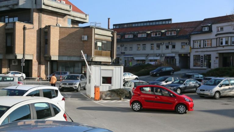 1489420869_cg_parkirisce_blagovnica_2.jpg