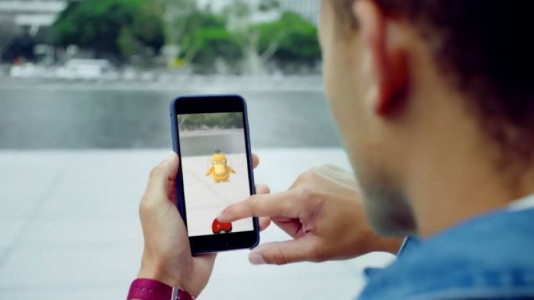 1469027232_pokemon-go-catch.png.cf.jpg