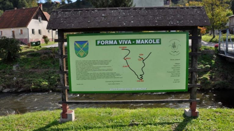1482578693_makole.jpg