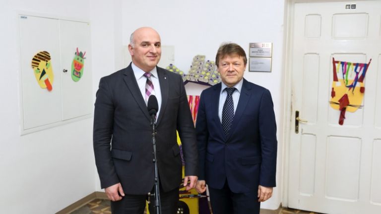 1487152652_cg_kumer_sprejem.jpg