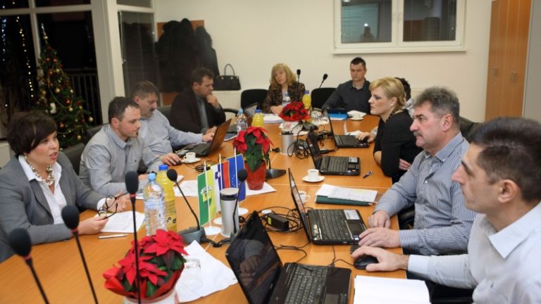 1483354324_cg_obcinski_svet_jursinci.jpg