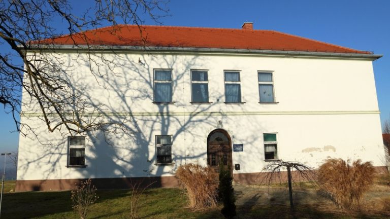 1487414153_cg_polensak_waldorfska_sola.jpg