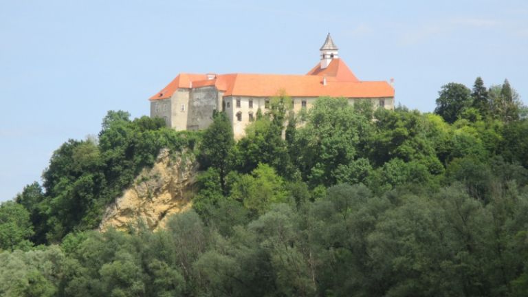1498501990_em_odziv_na_izjavo_zupana_dornave.jpg