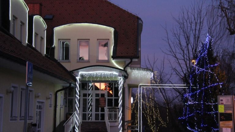 1576763366_mz_praznicni_videm.jpg