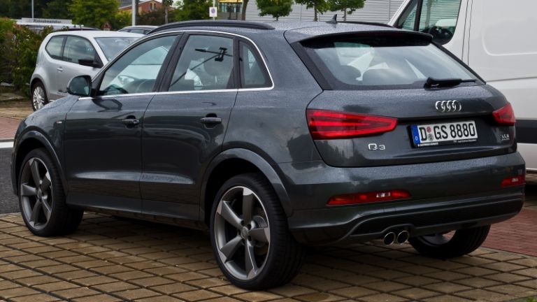 1507713231_audi_q3_-_zbrisi_tablico!.jpg