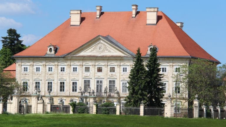 1554130999_mz_dornava_dvorec.jpg