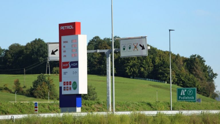 1535386613_cg_bencin_podlehnik.jpg