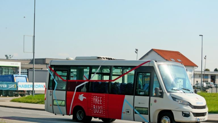 1663844914_cg_mestni_bus.jpg