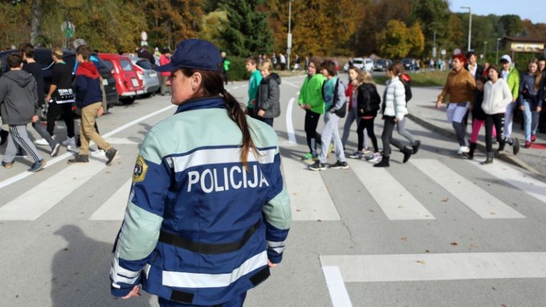 1495124177_cg_policisti.jpg