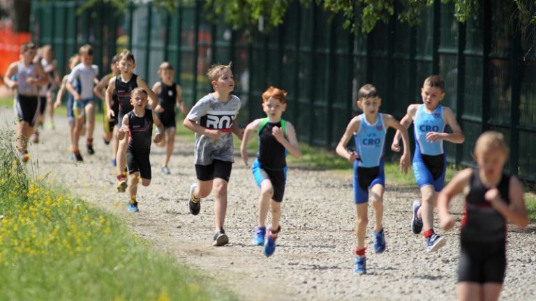 1525958747_cg_triatlon.jpg