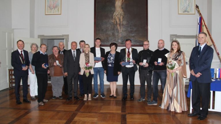 1650891847_mz_vino_ptuj.jpg