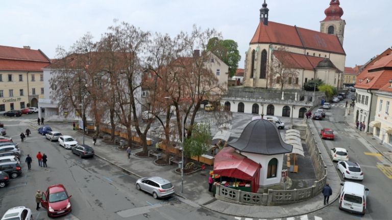 1492503615_cg_slomskova.jpg