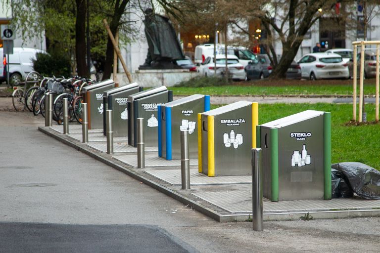smetnjaki, potopni, Ljubljana, smeti