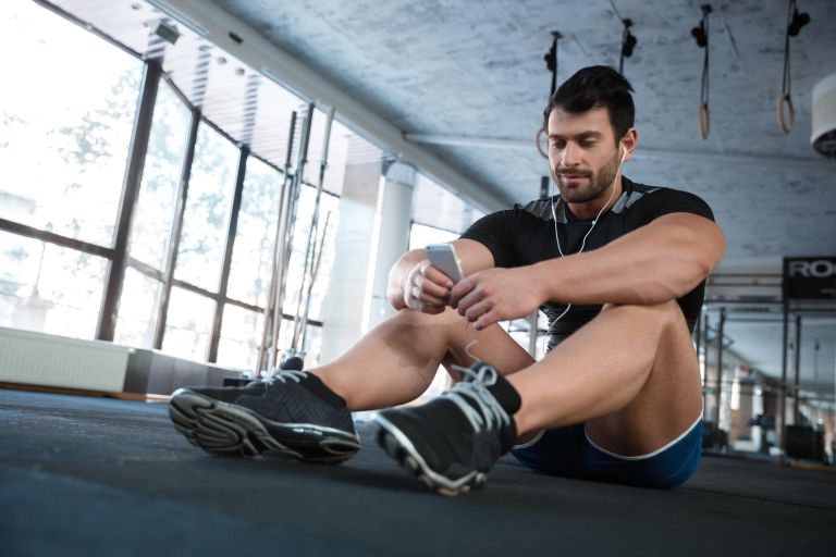 telefon-med-vadbo, fitnes, telovadba, telefoni