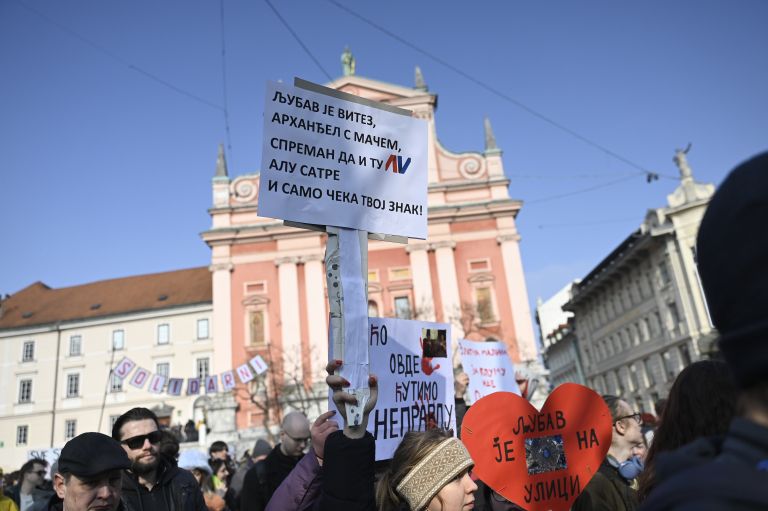 protest ljubljana jankovic vucic srbija novi sad.jpg