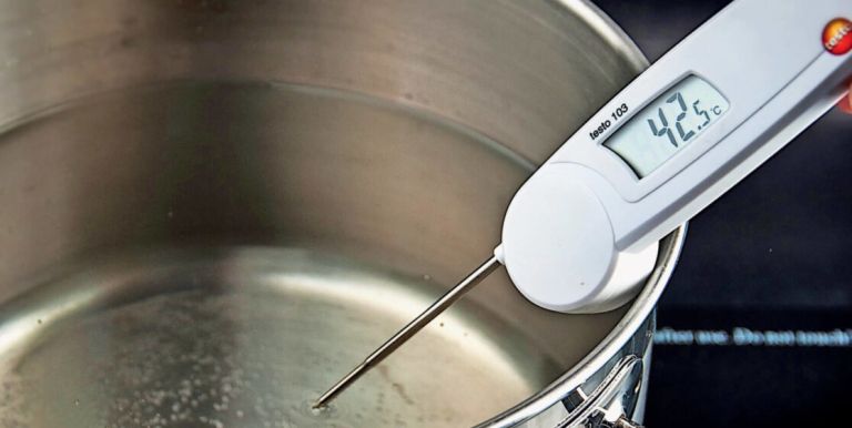 Sous-vide-tudi-doma_A-scaled_1115x560_acf_cropped.jpg