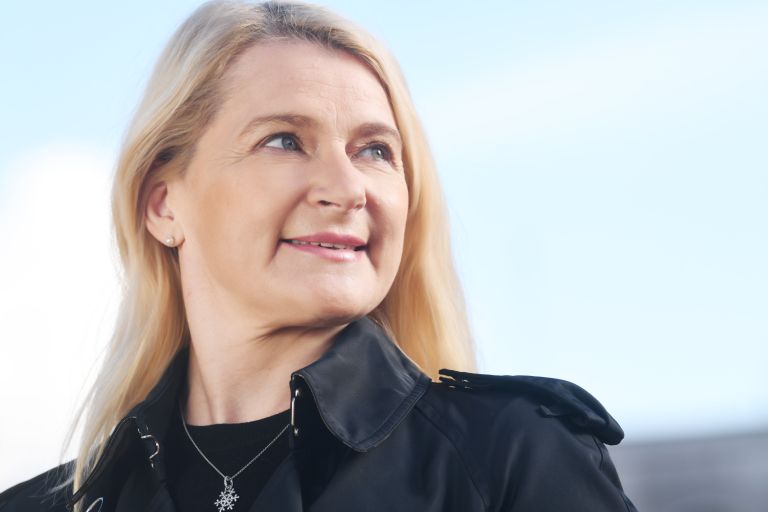 Alenka Dovžan